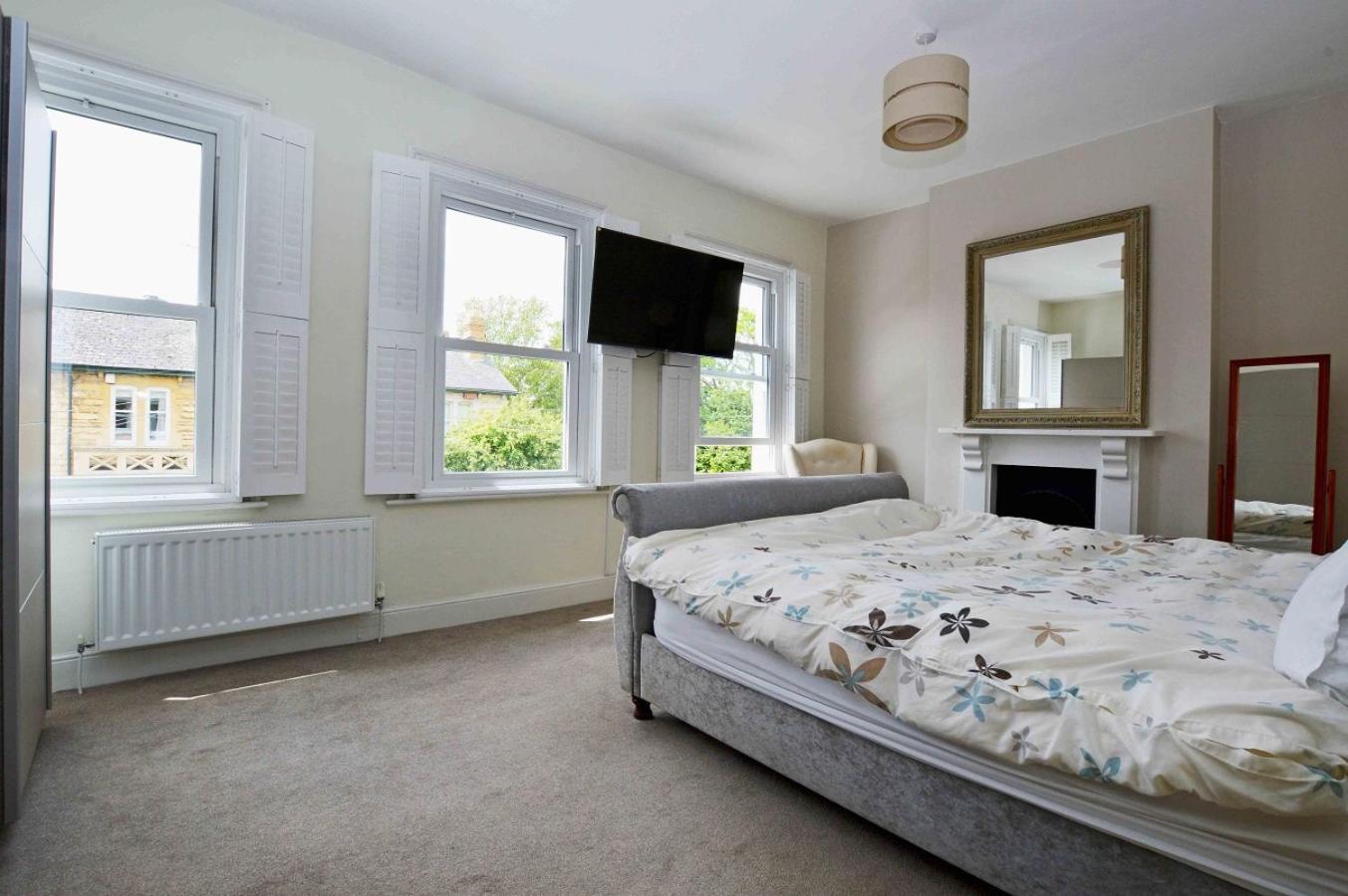 Orwell Villa Elegant Period 5 Bed Close To Town Sleeps 15 Cheltenham Eksteriør billede